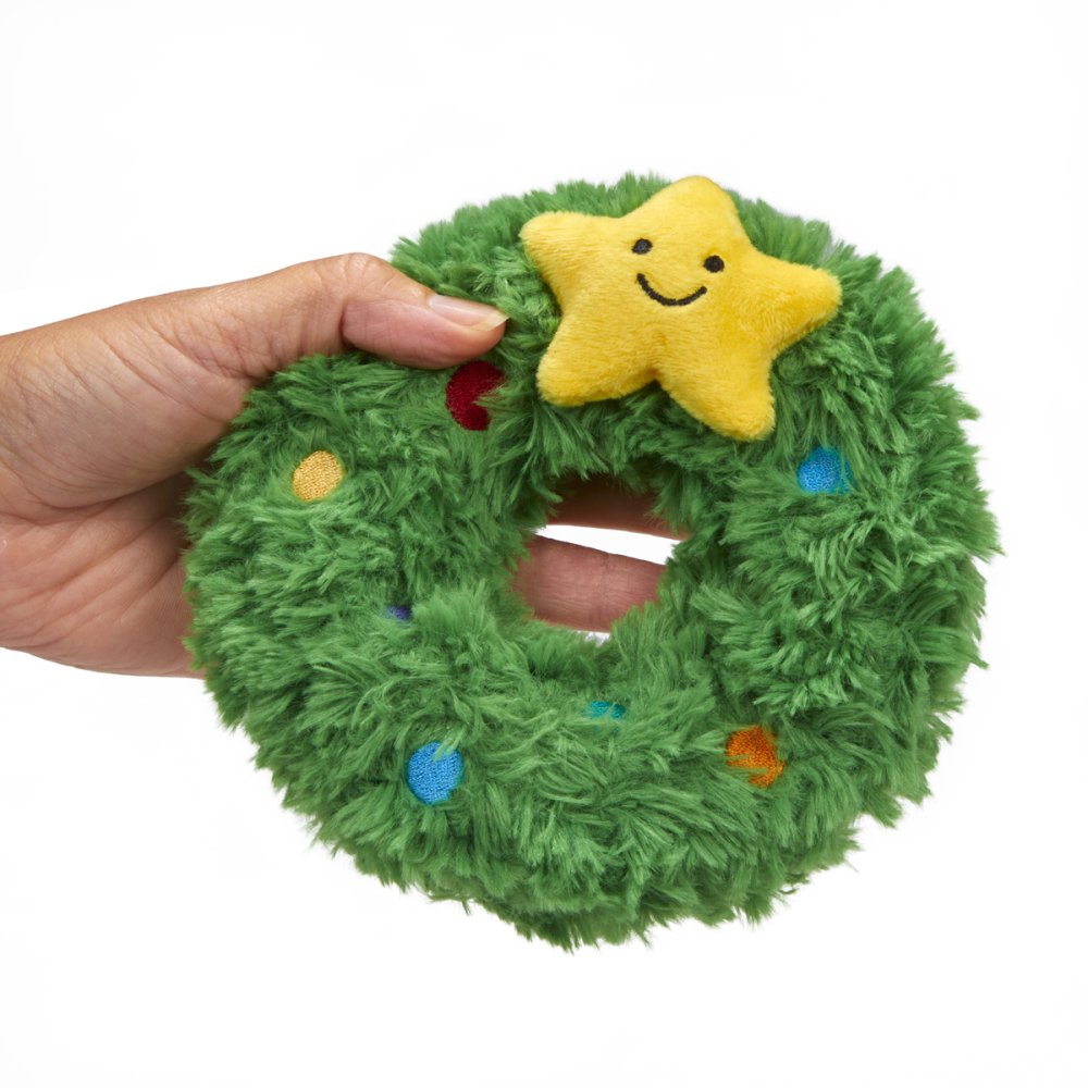 Remy Wreath Dog Toy